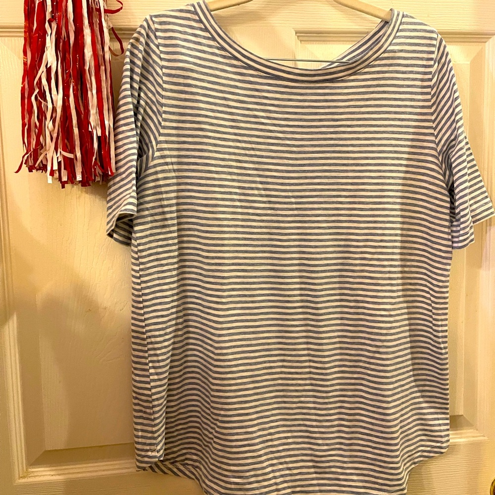 LOFT Vintage Soft tee in blue size M